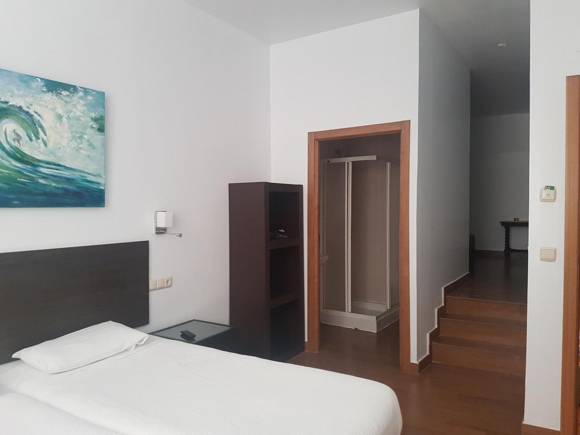Pension Atxiki Сан-Себастьян Номер фото