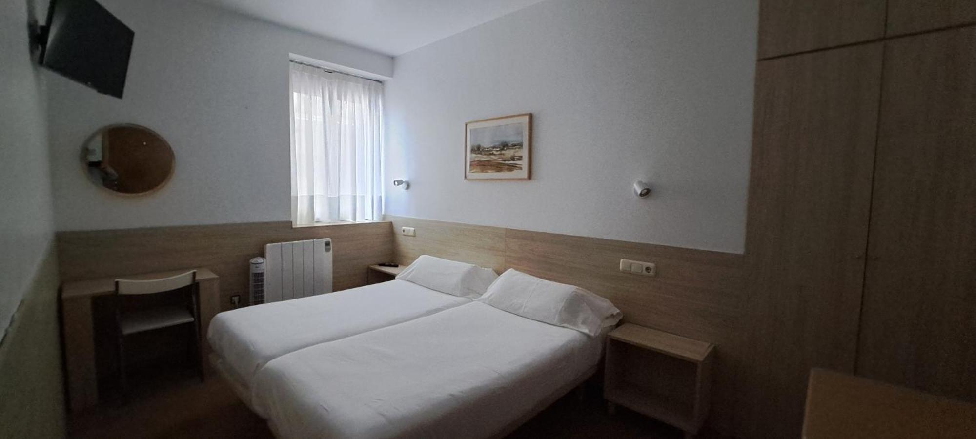 Pension Atxiki Сан-Себастьян Номер фото