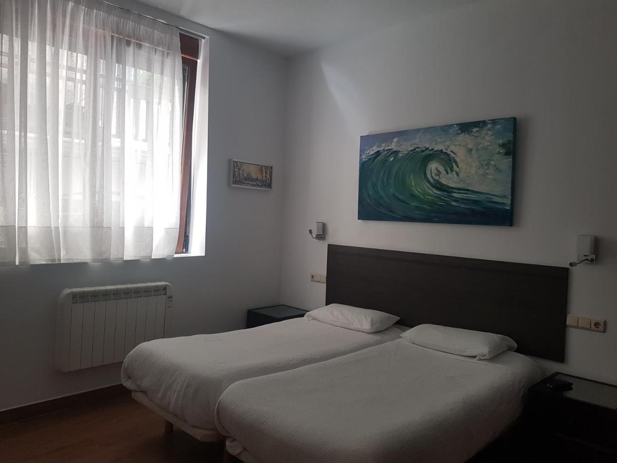 Pension Atxiki Сан-Себастьян Экстерьер фото